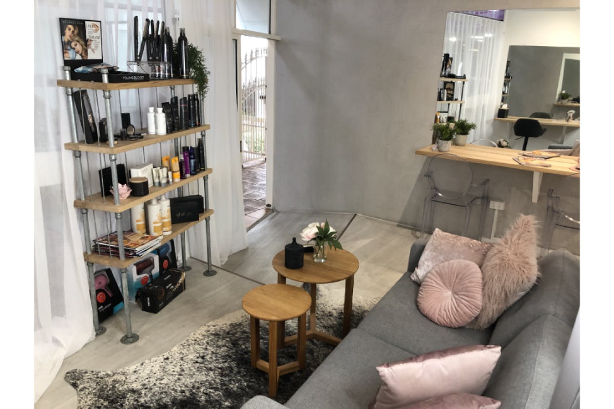 Emily Glasson Hair and Makeup Styling image 3